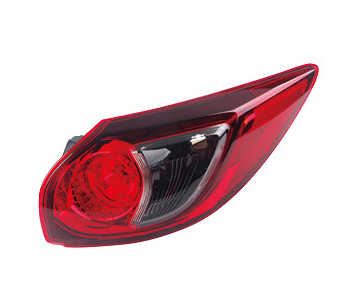 CX-5后尾灯(弯) 