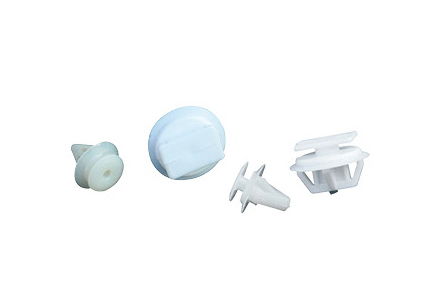 马自达6边梁卡扣 